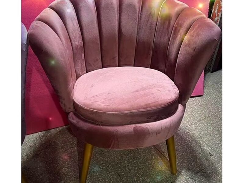 Mueble estilo concha color palo rosa La Pila