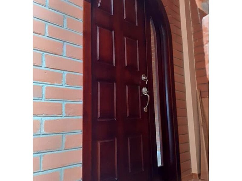 Puertas entrada madera Ecuador 