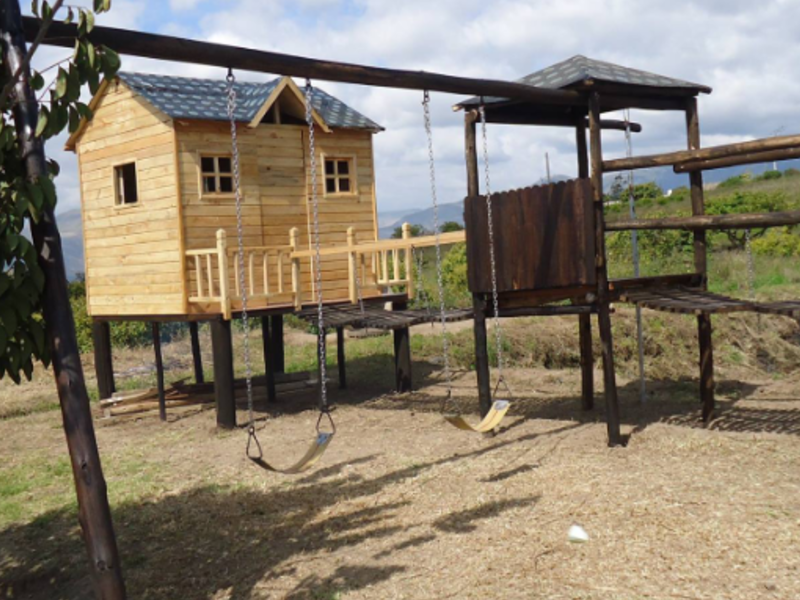 JUEGO INFANTIL ESMERALDAS