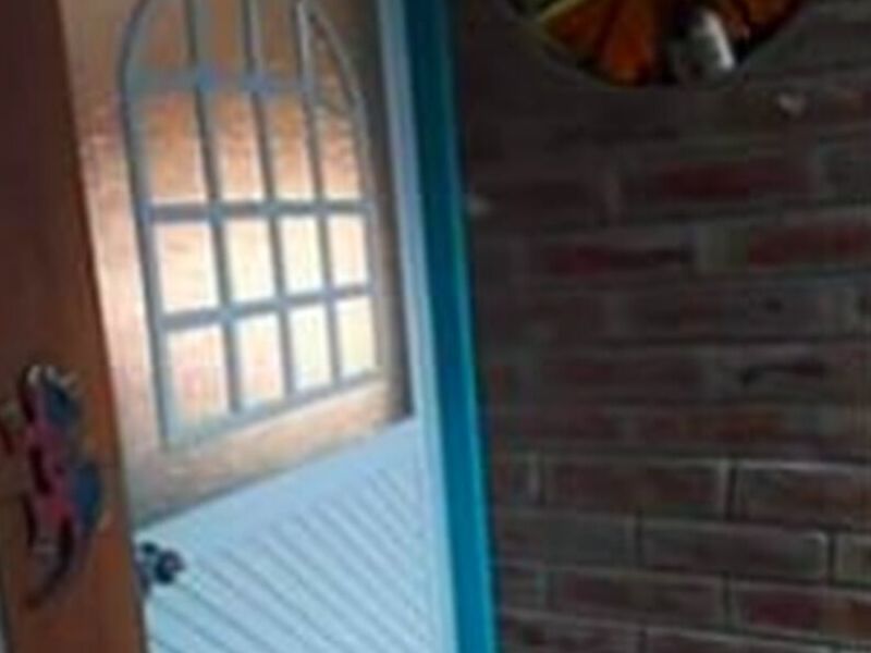 Puerta Batiente Aluminio Ecuador