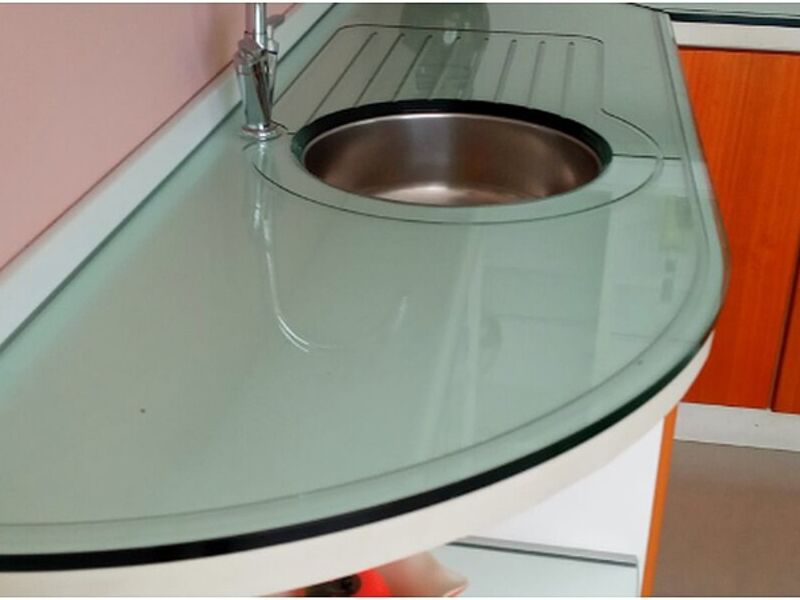 Mesón Vidrio Templado Quito