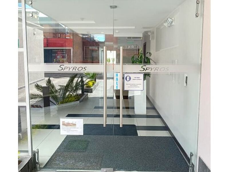 Puerta Vidrio Templado Ecuador