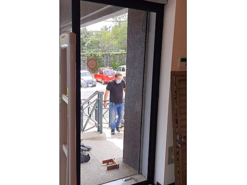 Puerta Corrediza Aluminio Quito