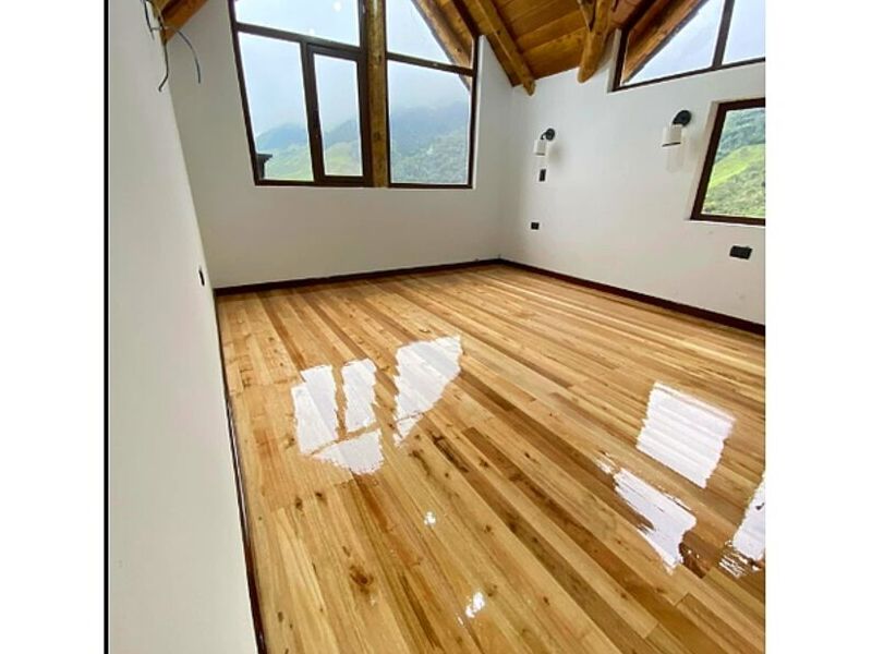 Piso madera Ecuador 