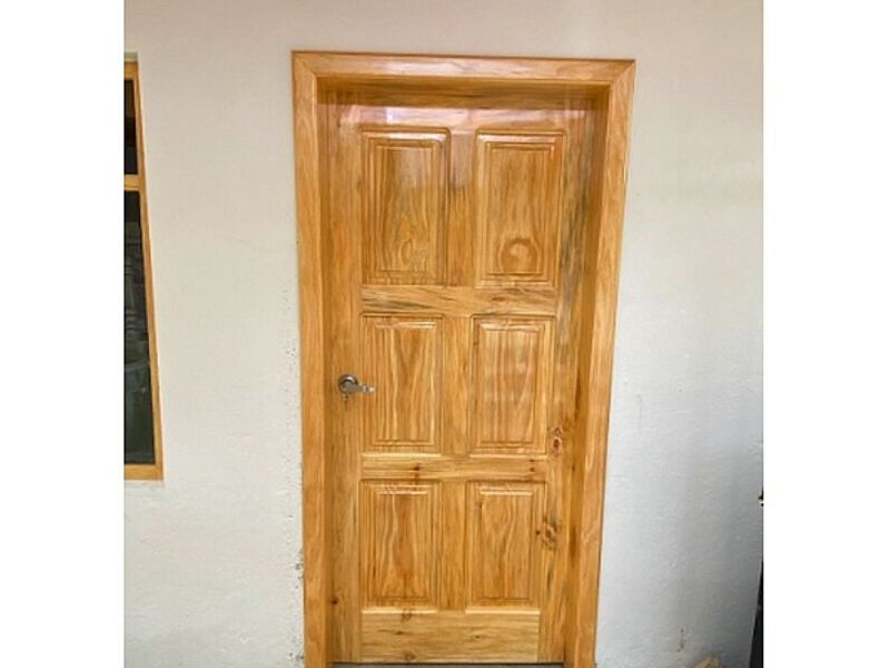 Puertas madera Ecuador 