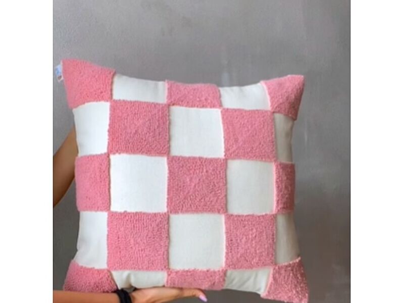 Cojin Ajedrez Rosa Ecuador