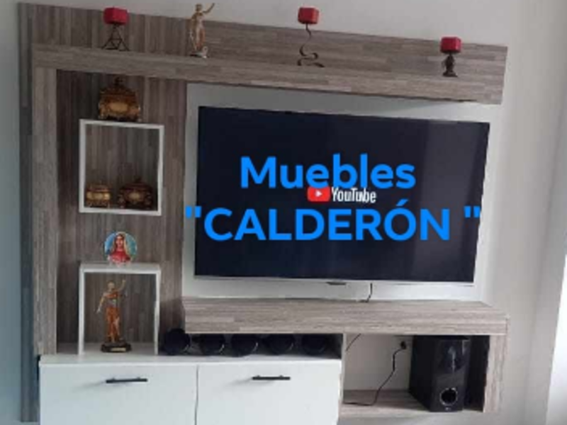 MUEBLE TELEVISIÓN ESMERALDAS