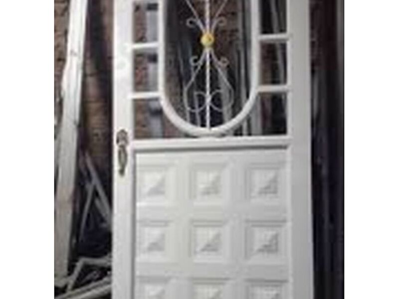 puertas metalicas Ecuador 