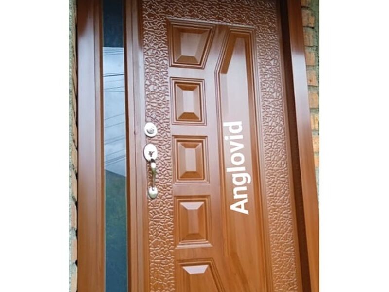 Puerta m7 Ecuador