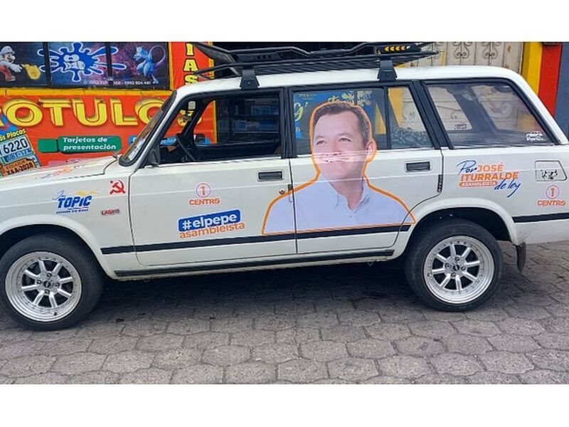 Brandeo Vehicular Ecuador 