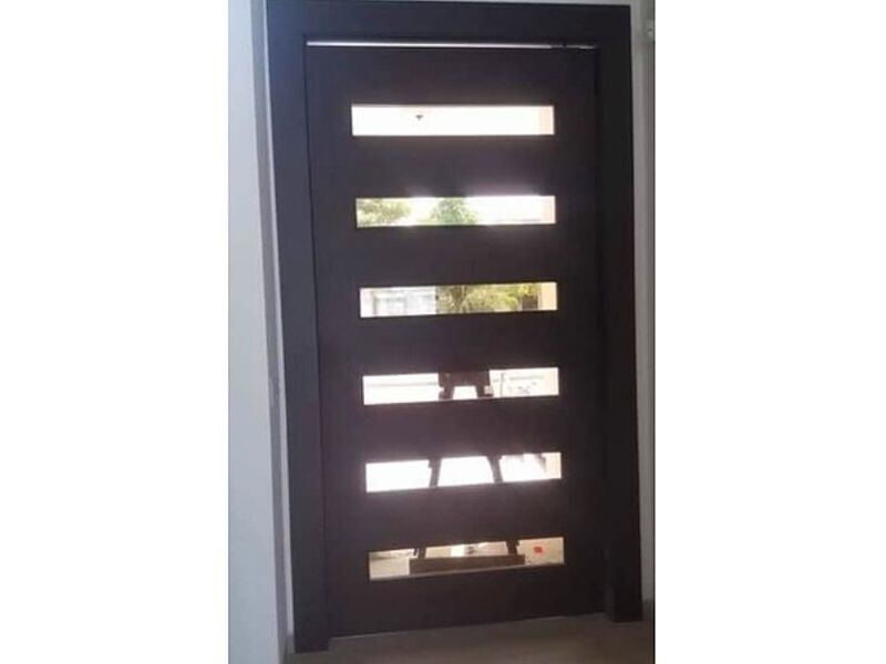 Puerta m4 Ecuador