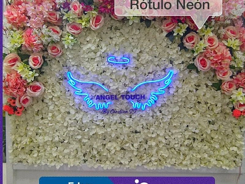 Rótulo neón Ecuador 
