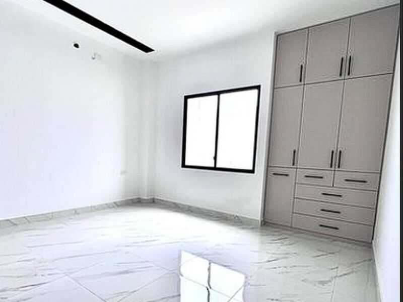 MODELO INTERIOR ECUADOR