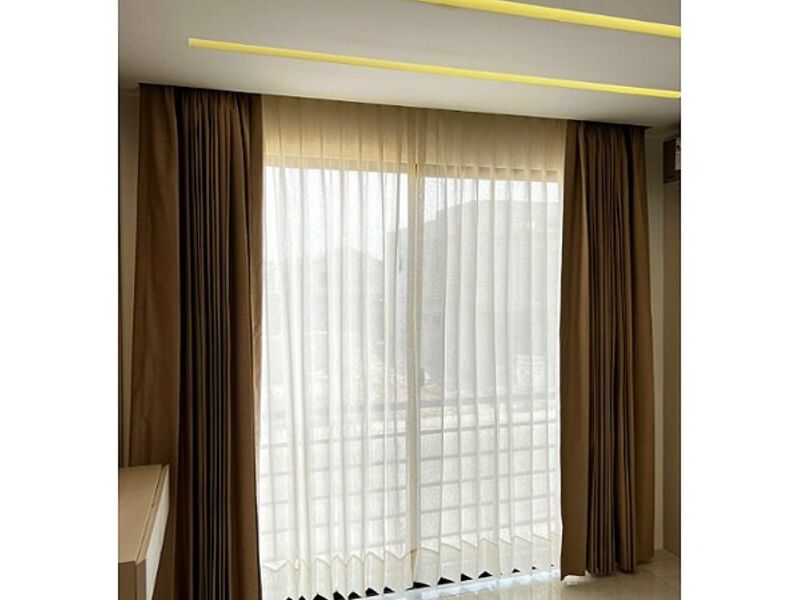 Cortina tela café Ecuador 