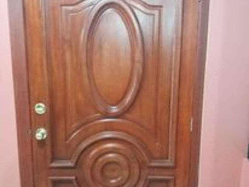 Puerta de Madera Acristalada Luminosa
