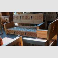 Zeng Designer metal y madera