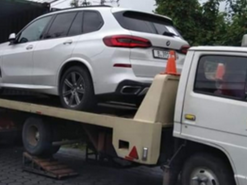 Autocargable para vehículos nuevos  Ecuador