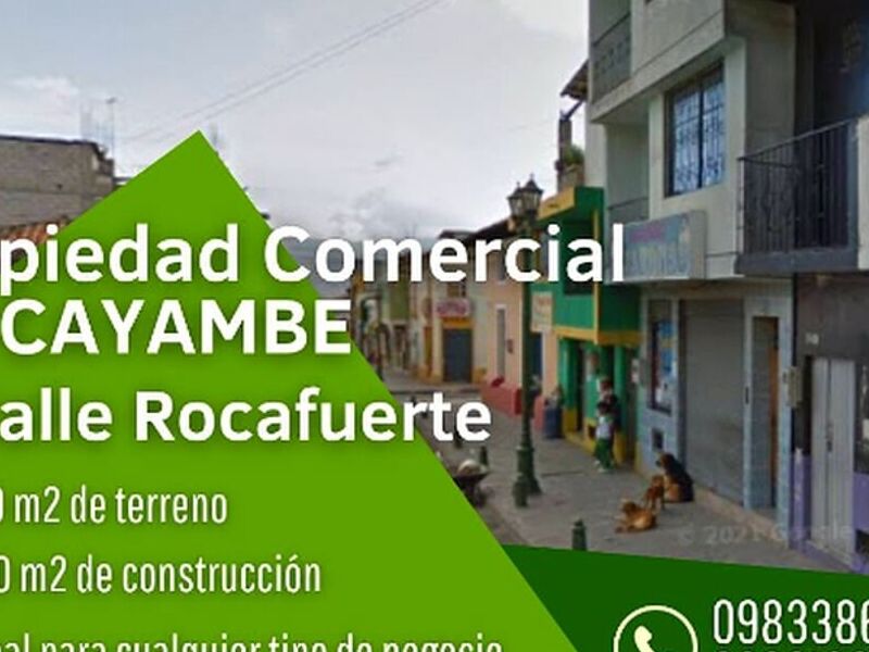 CASA EN VENTA 3 PISOS CAYAMBE EC