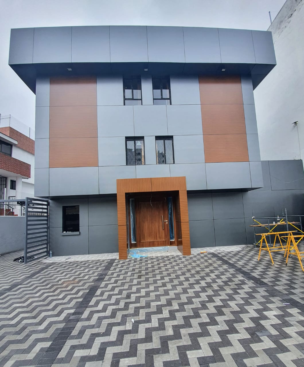 Instalaciones Fachadas Solanda