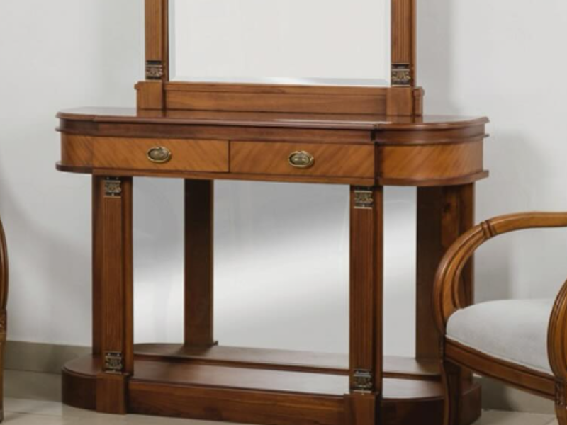 sillas estilo clásico Ecuador