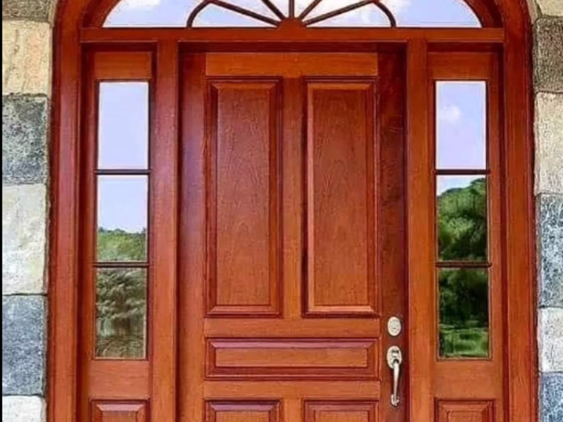 puerta principal Ecuador