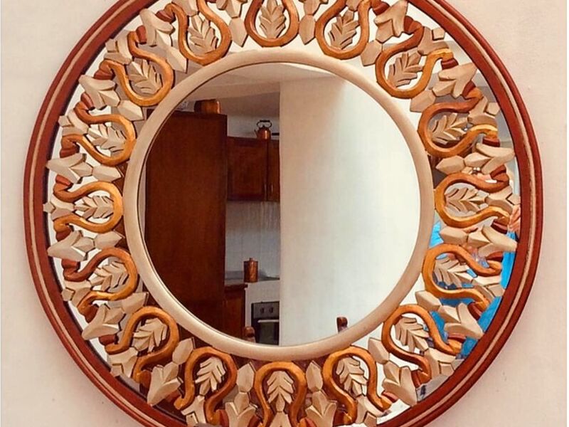 Espejo mándala de resina y madera Ecuador