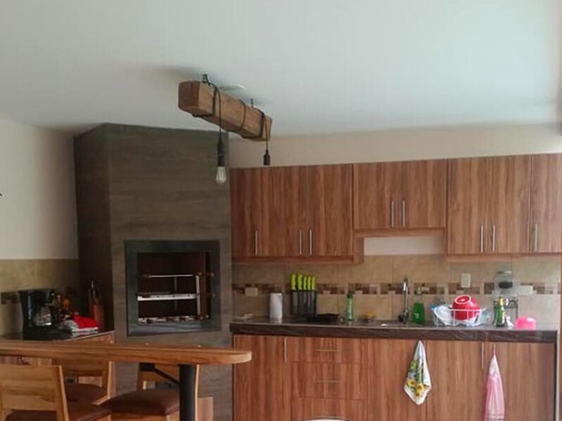 Mesón de madera moderno Ecuador