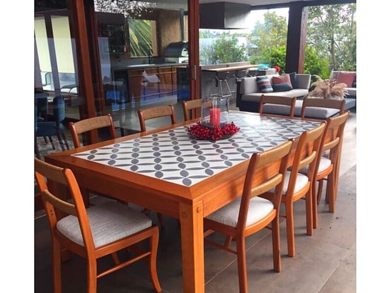 Comedor de madera moderno Ecuador