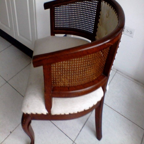 Tapicería Y Carpintería