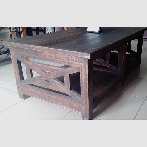 Mesa esquinera Ecuador