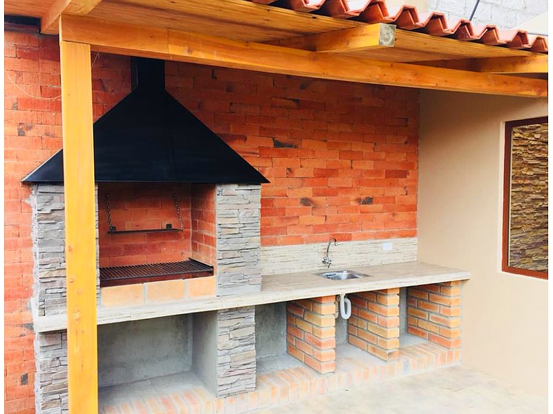 Construcción Quinchos Cuenca