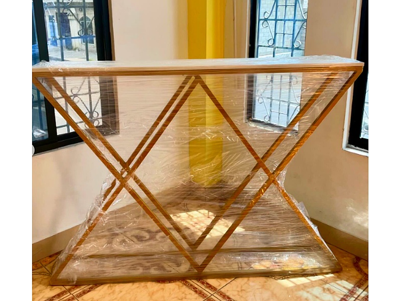 Consola modelo Rombo Ecuador