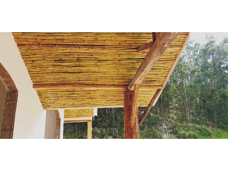 Construccion techo madera Ecuador	
