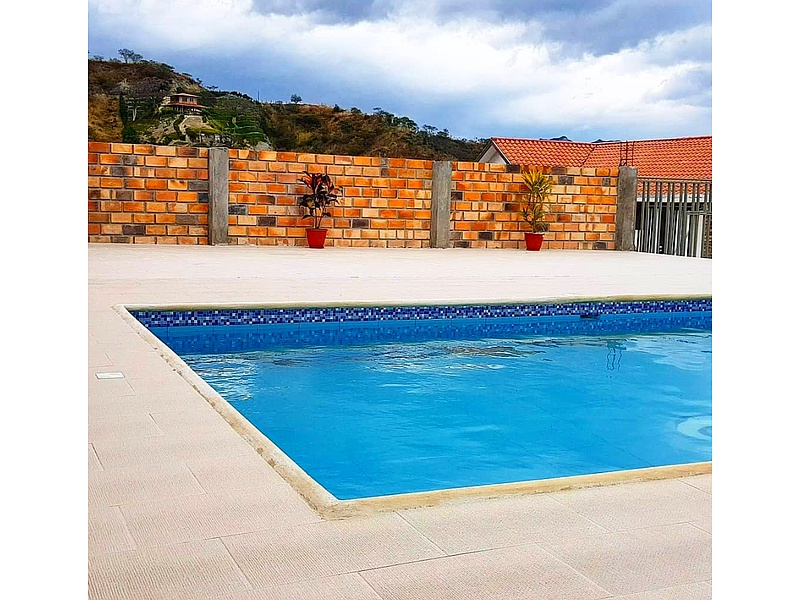 Piscina tipo  playa Ecuador