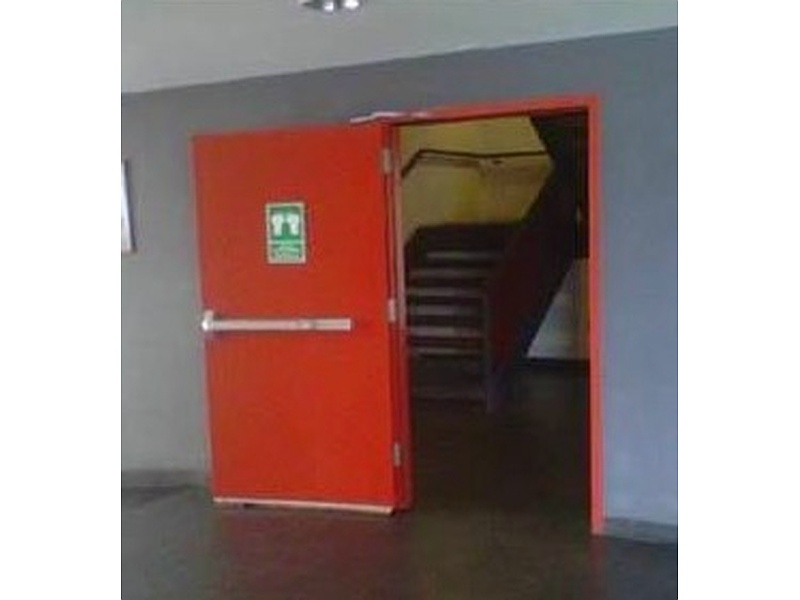 Puerta Cortafuegos de Acero Inoxidable Ecuador