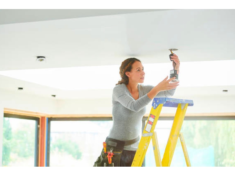 Instalación Sistemas Iluminación Loja