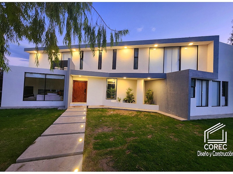 Construcción Casas Latacunga