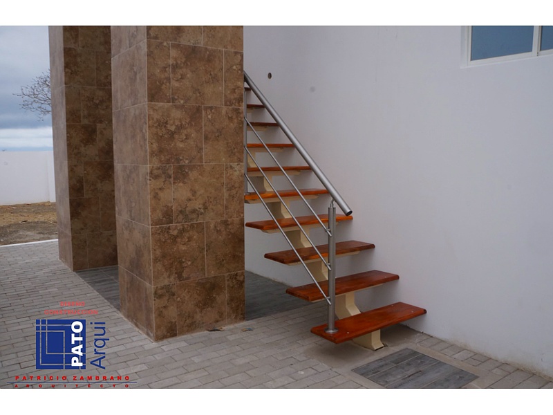Construcción Acabados Internos Portoviejo