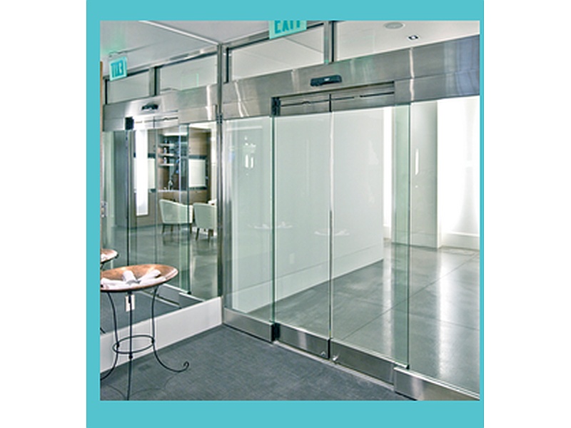 ​​PUERTAS AUTOMATICAS DE VIDRIO ECUADOR