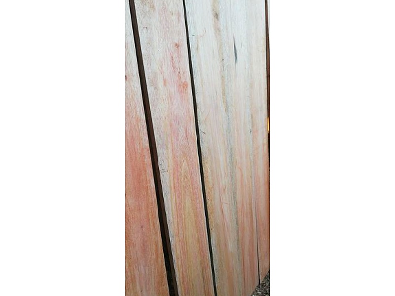 Madera seca Ecuador
