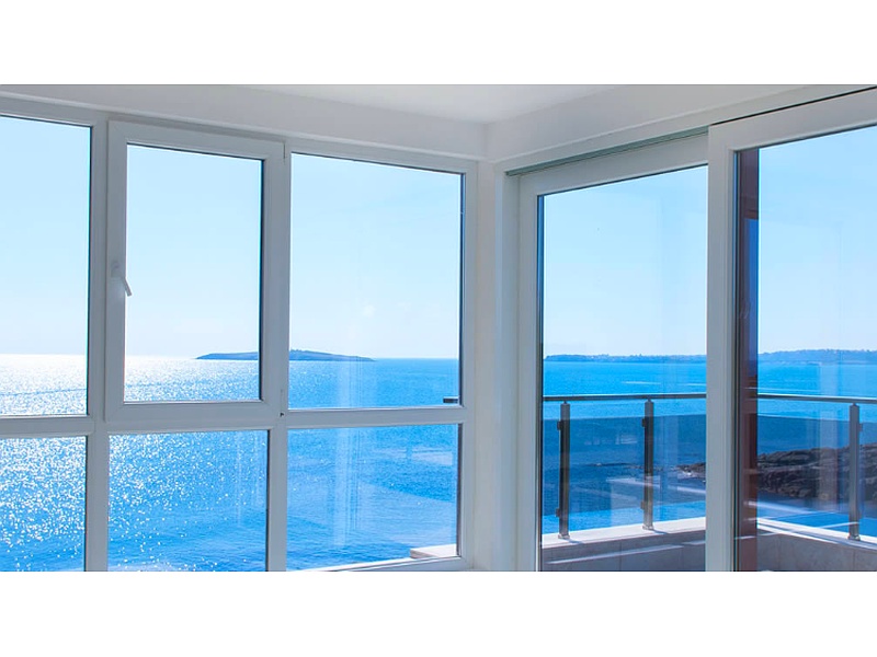Ventana doble paralela Ecuador