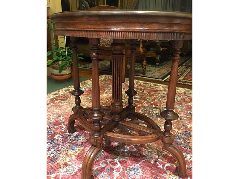 Mesa de madera, Ibarra