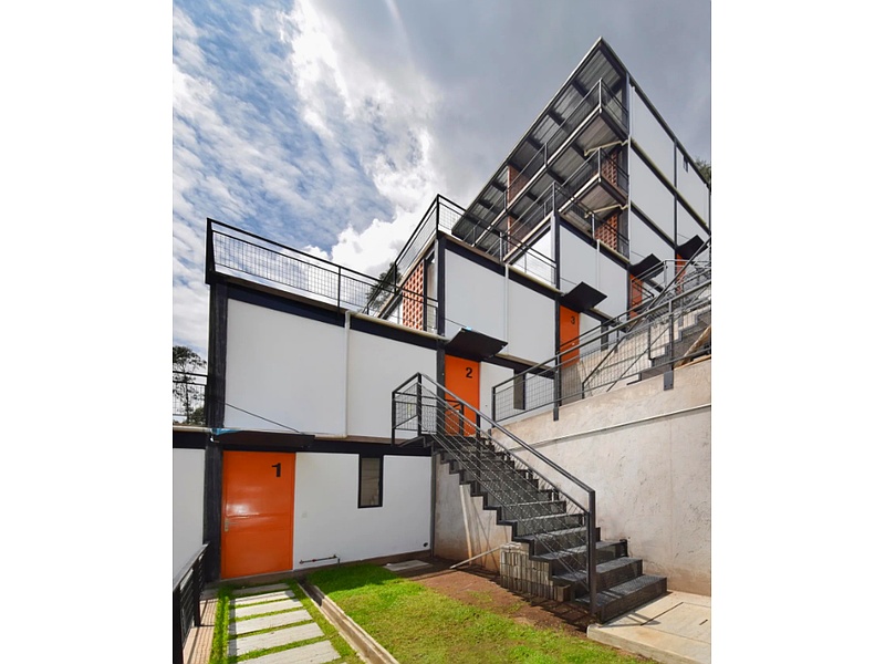 Construcción Viviendas Aterrazadas Quito