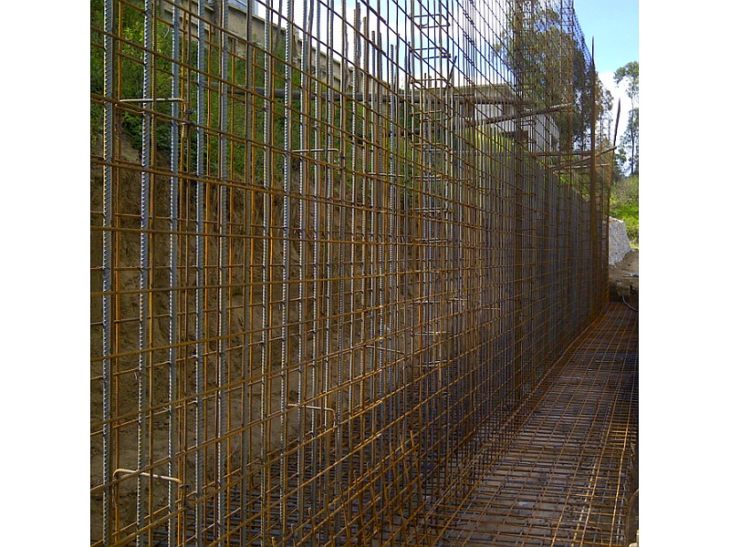 Armado Muro Contención Quito