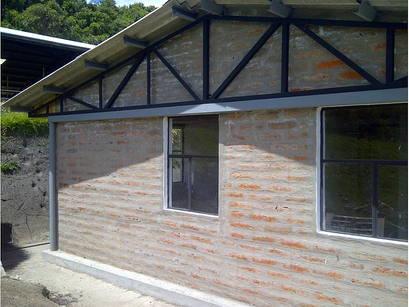 Techo Estructura Metálica Reciclada Quito