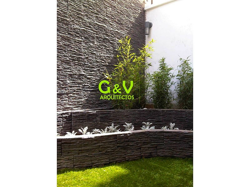 Acabado Pared Piedra Natural Quito