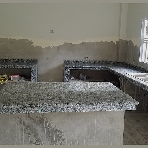 Mesones granito, marmol y cuarzo Fer