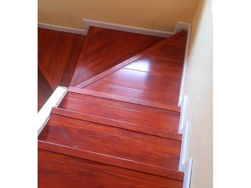 Pis flotante  Ecuador