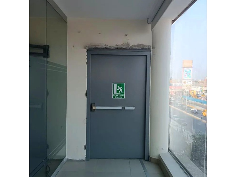 Puerta Cortafuegos Paneles Rellenos Ecuador