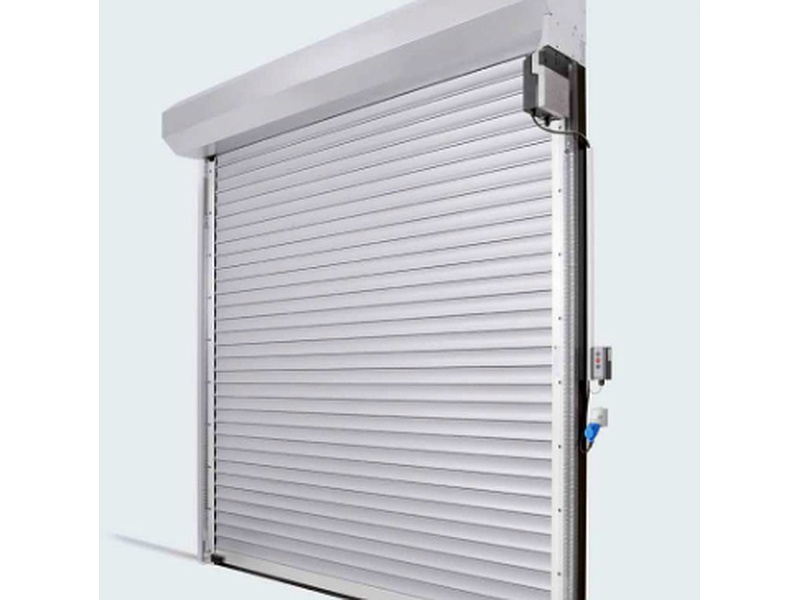 Puerta enrollable de aluminio anodizado Ecuador